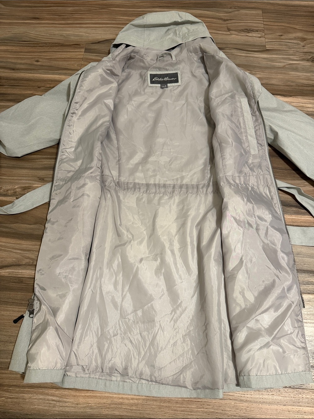 Eddie Bauer WeatherEdge Women’s M Hooded Rain Jacket Belted Gray Waterproof - Picture 6 of 7